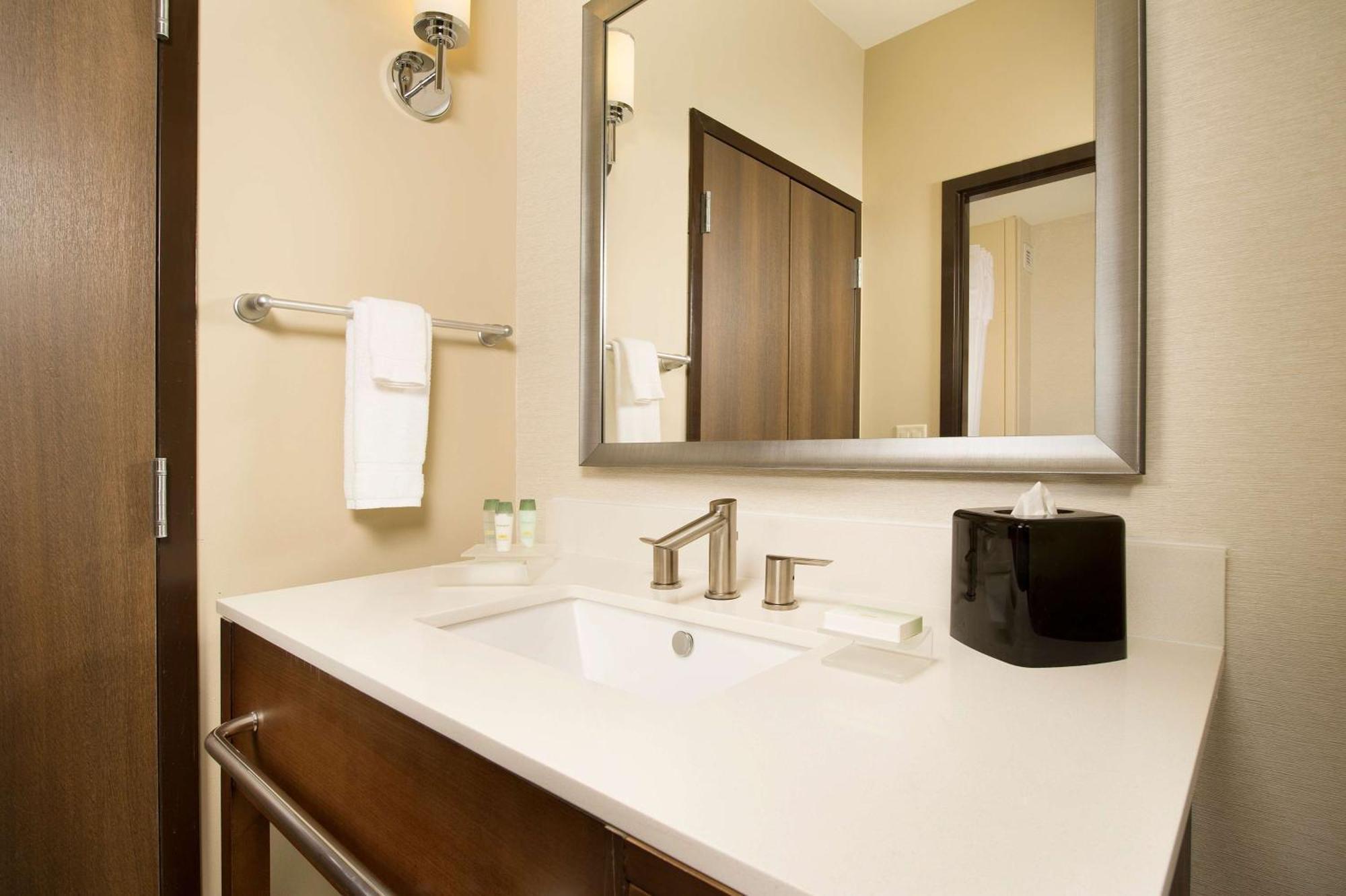 Homewood Suites By Hilton Midland Exterior photo