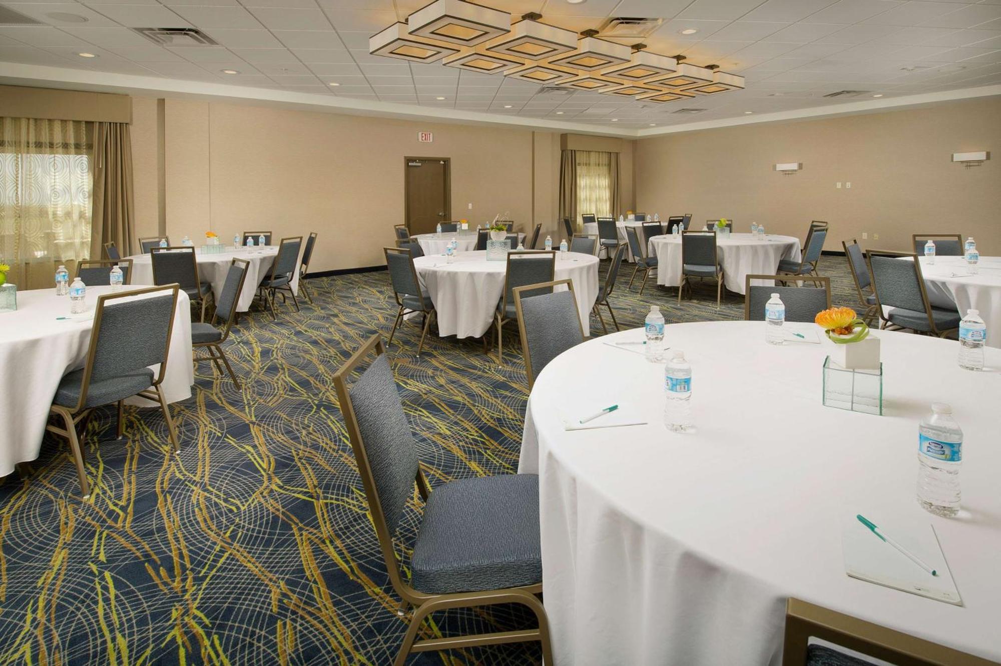 Homewood Suites By Hilton Midland Exterior photo